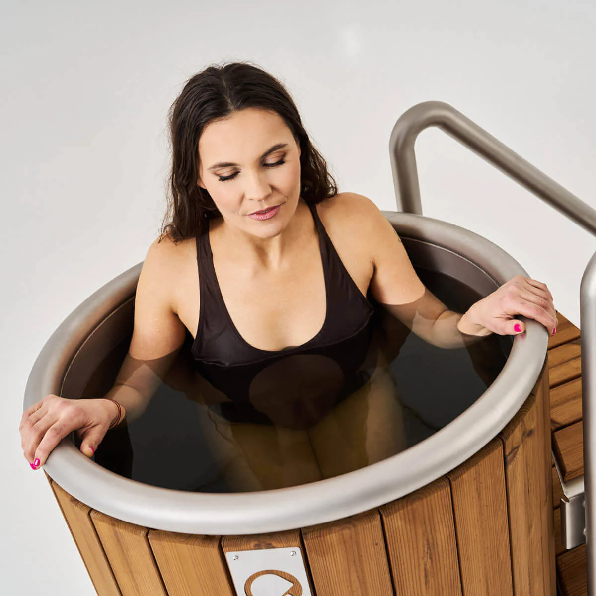 IceTubs IceBarrel Plunge Tub